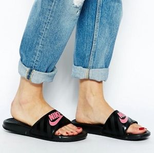 Women's Nike Benassi Slide
